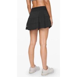 Lululemon Women Solid Black Pace Rival Skirt 4-way Stretch Golf Skort Size 2